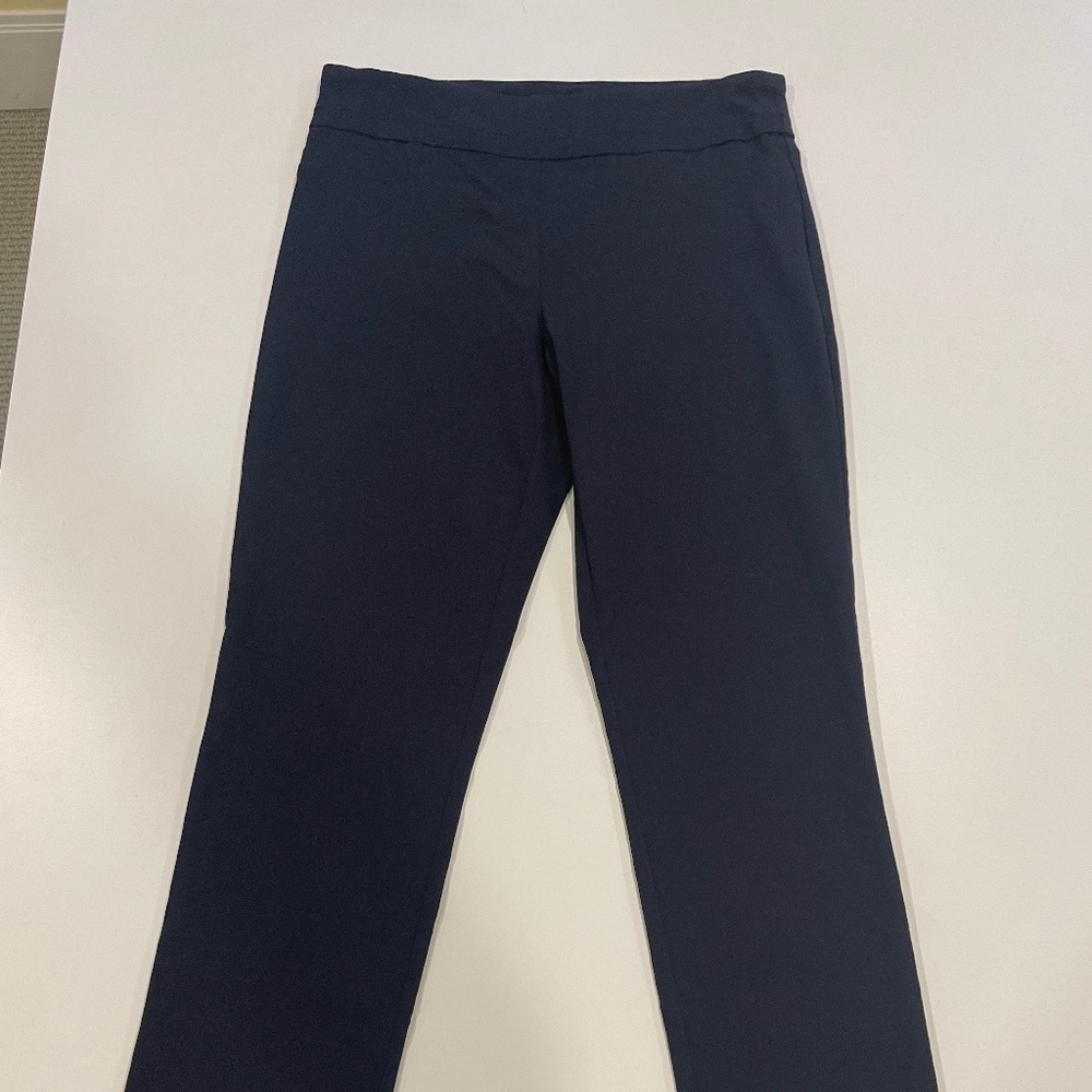 Renuar Size 8 Navy pull-on stretch, straight leg pants